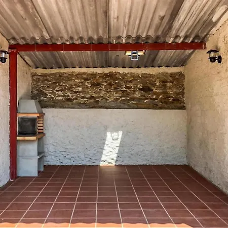 Apartment In Ortigueira With Kitchen